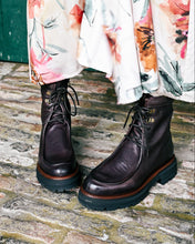 Load image into Gallery viewer, DARK BROWN LOW BOOTS