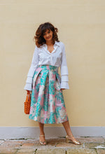 Load image into Gallery viewer, JACQUARD PLEAT MIDI SKIRT