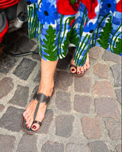 Load image into Gallery viewer, BROWN LEATHER SANDALS
