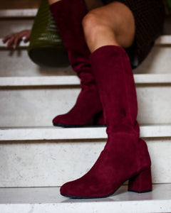 BORDEAUX SUEDE BOOTS