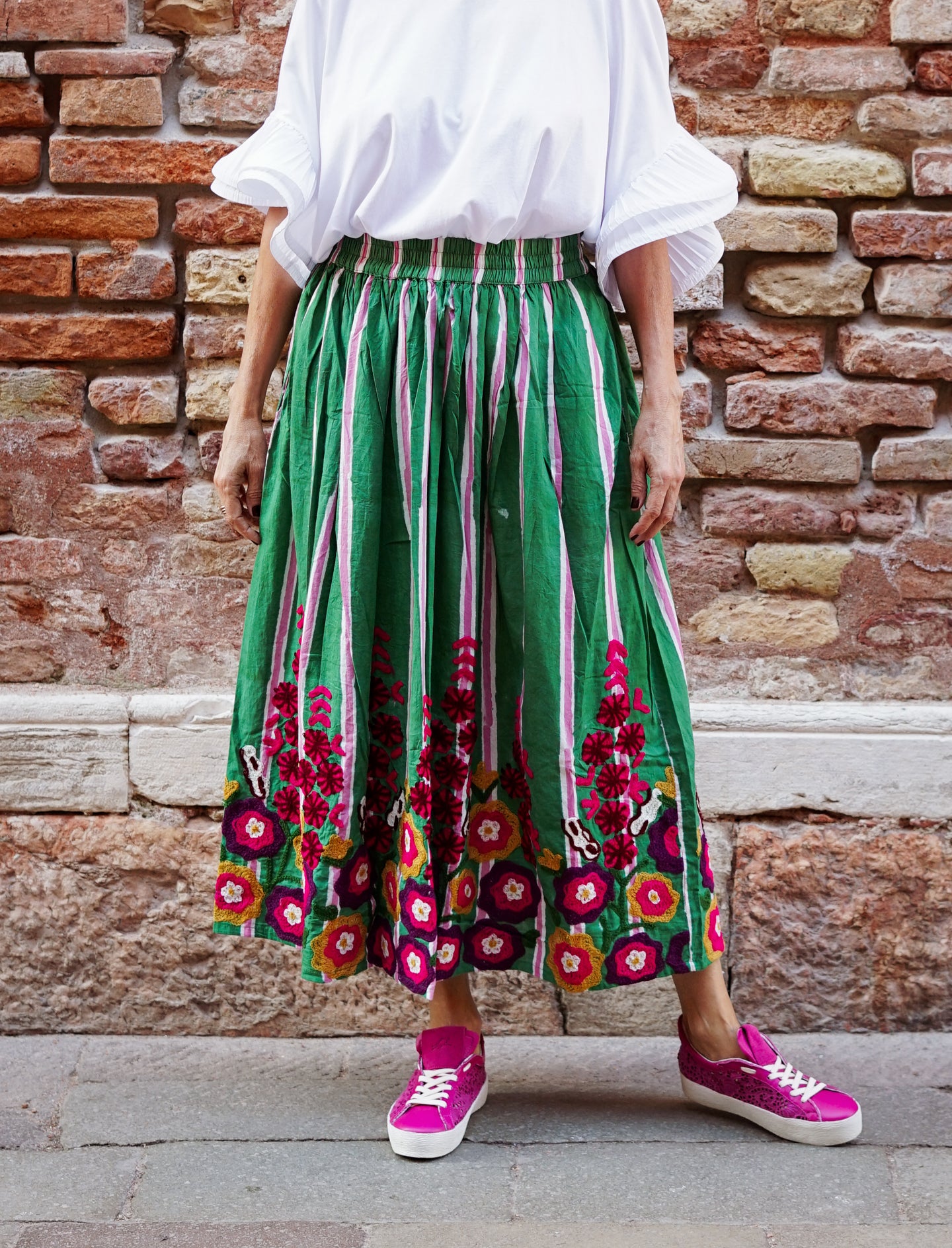 GREEN STRIPE SKIRT EMBROIDERY