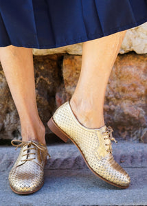 GOLD LEATHER LACE UP