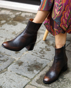 BROWN LEATHER ANKLE BOOTS