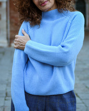 Load image into Gallery viewer, VULCANO SWEATER - LIGHT BLUE
