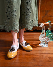 Load image into Gallery viewer, CREAM AND YELLOW LOAFERS
