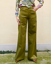 Load image into Gallery viewer, PANTA VELVET GREEN
