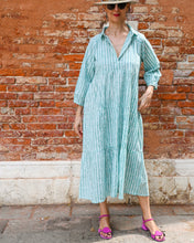Load image into Gallery viewer, COTTON DRESS GREEN PRINT
