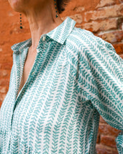 Load image into Gallery viewer, COTTON DRESS GREEN PRINT
