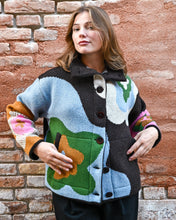 Load image into Gallery viewer, WOOL JACKET - BLOOM
