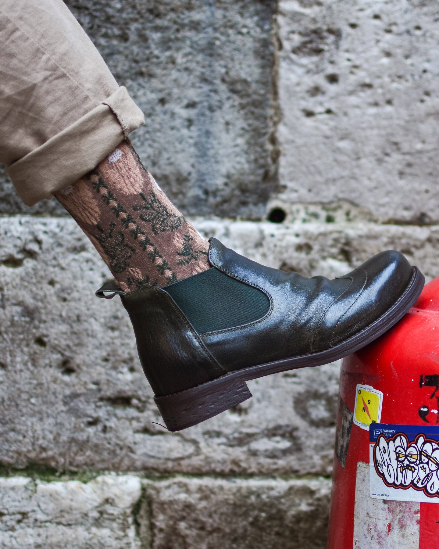 DARK GREEN BEATLES BOOTS