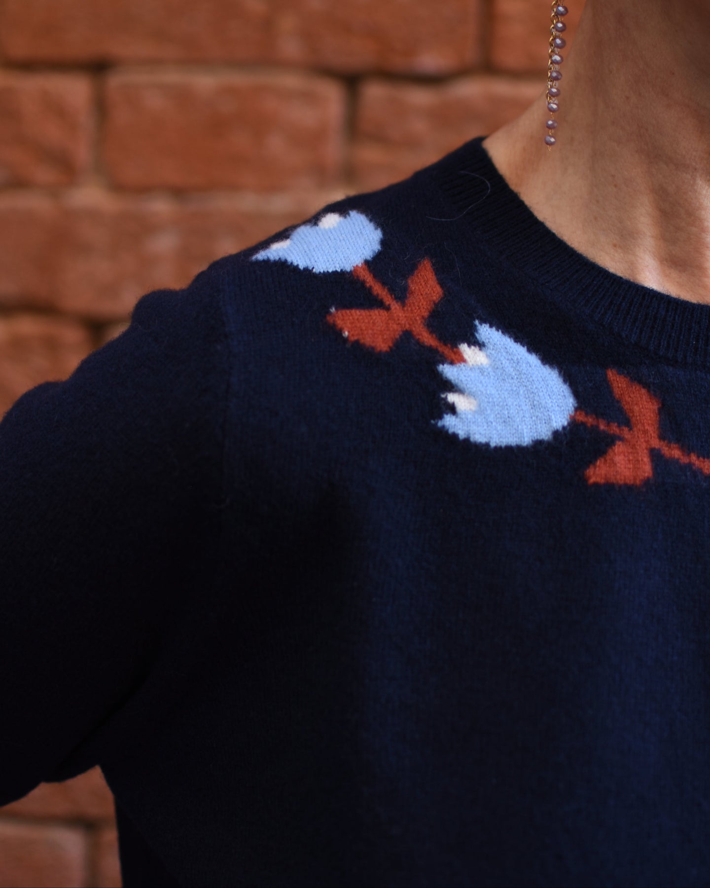 NAVY BLUE MERINO SWEATER