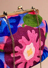 Load image into Gallery viewer, EMBROIDERED handbag with chain
