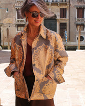 Load image into Gallery viewer, WOODY JACKET - Blue and gold
