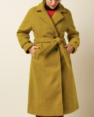 YELLOW COAT