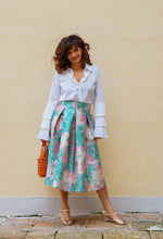 Load image into Gallery viewer, Pleat Jacquard Midi Skirt
