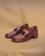 Load image into Gallery viewer, CIGAR&amp;CAMEL MOCASSINO
