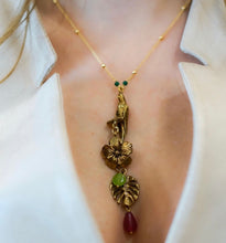 Load image into Gallery viewer, Parrot Brass Necklace
