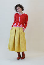 Load image into Gallery viewer, Pleat Jacquard Midi Skirt

